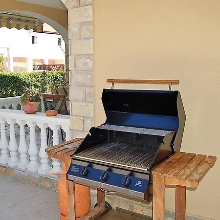 In Privlaka With Terrace, Air Conditioning, Wi-fi, Washing Machine Apartment