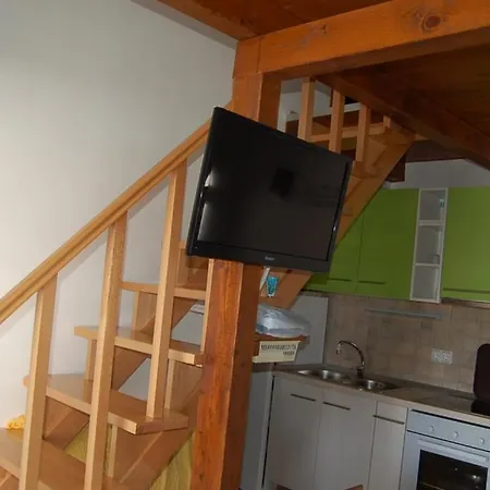 Apartament In With Terrace, Air Conditioning, Wi-fi, Washing Machine Privlaka (Zadar)