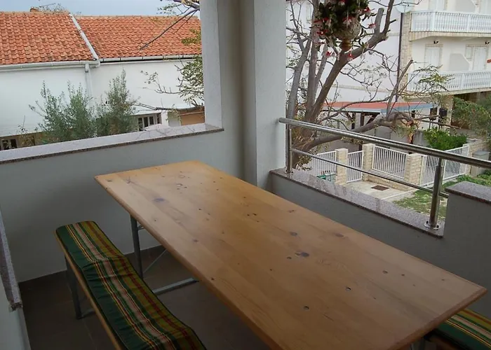 In With Terrace, Air Conditioning, Wi-fi, Washing Machine Privlaka (Zadar)