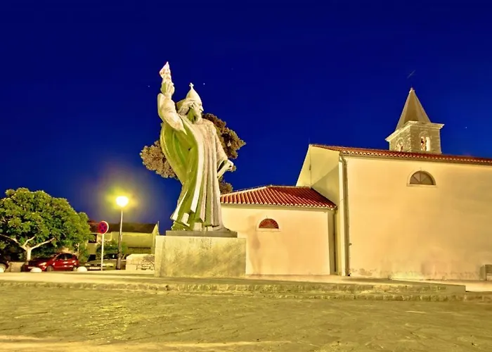 In With Terrace, Air Conditioning, Wi-fi, Washing Machine Privlaka (Zadar)